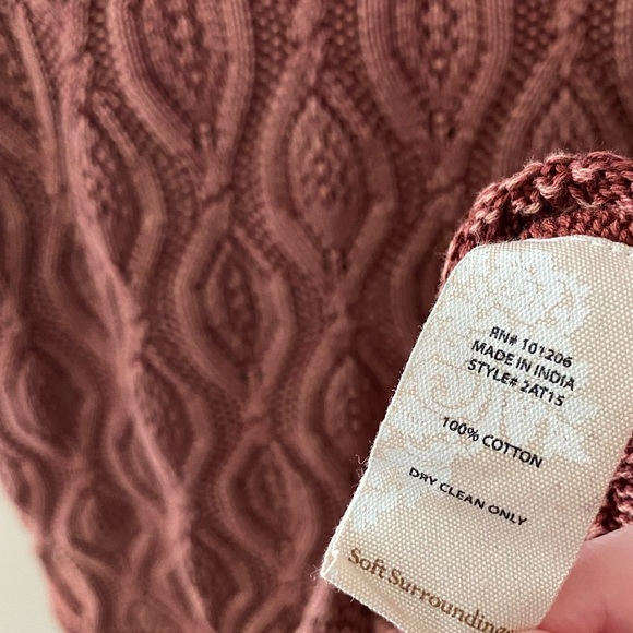 Women’s Soft Surroundings Brown Snow Wash Diamond Cable Knit Sweater Siz… - Picture 5 of 6